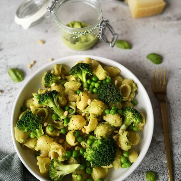 Pasta pesto