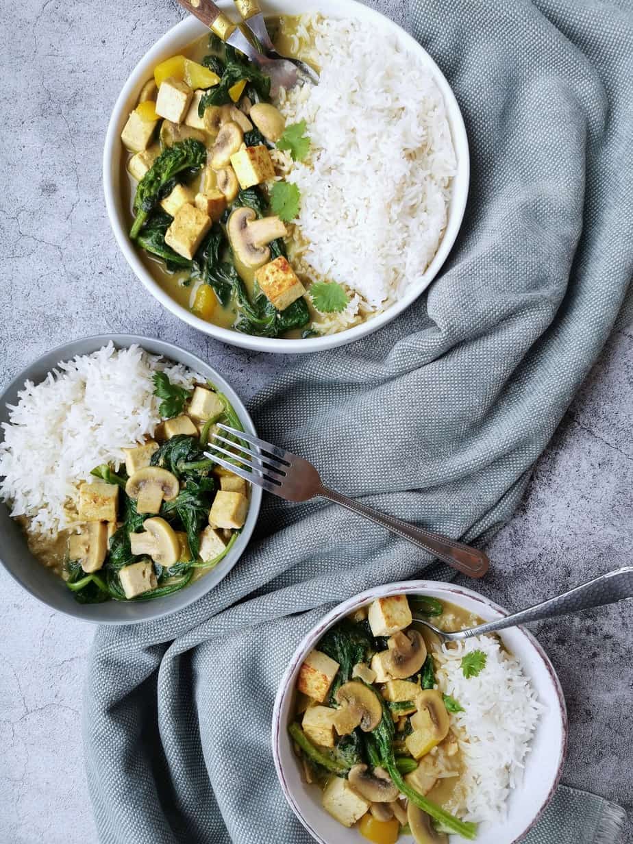Flipper visie Voorgevoel Groene curry met tofu, spinazie en champignons