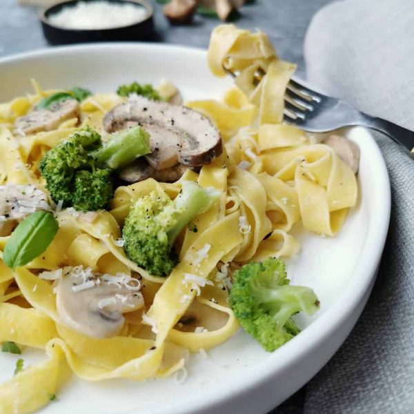 Vegetarische pasta tagliatella