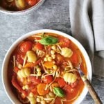 Vegetarische minestrone soep