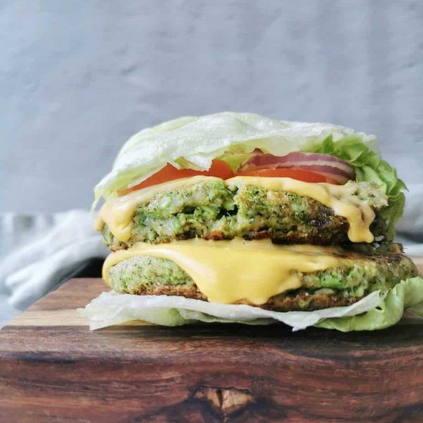 Bunless broccoli burger zonder broodje koolhydraatarm