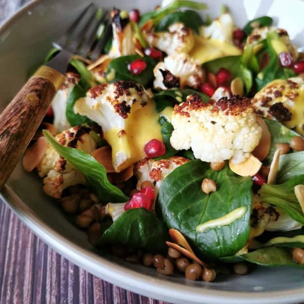 Plantaardige maaltijdsalade groente vegan