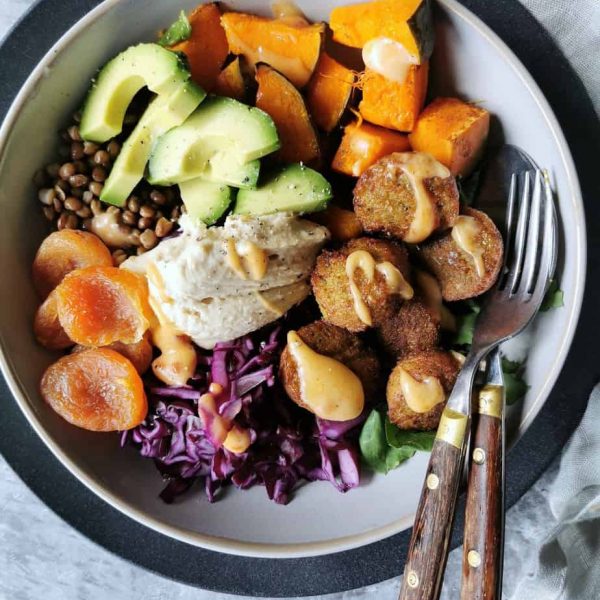 Vegetarische falafel bowl