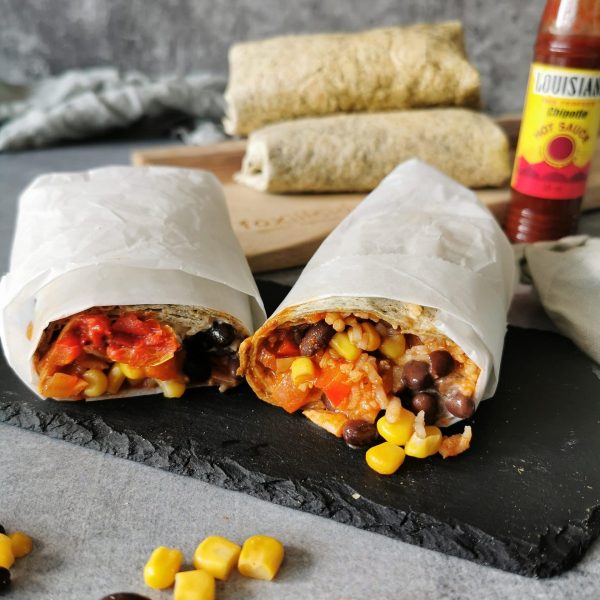 Vegetarische wraps met zelfgemaakte tomatensalsa