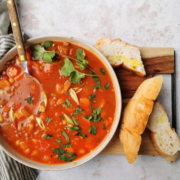 Tomaten linzen kikkererwten soep