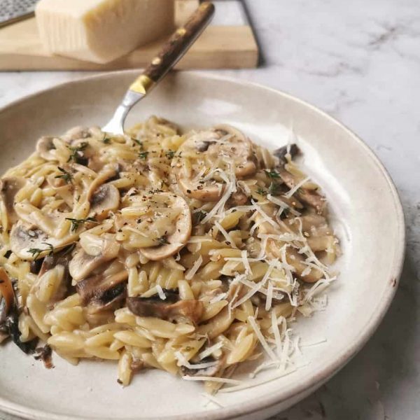 Risotto van orzo met champignons