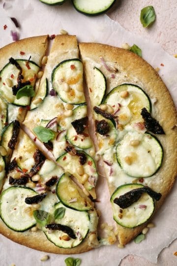 Vegetarische pizza bianca