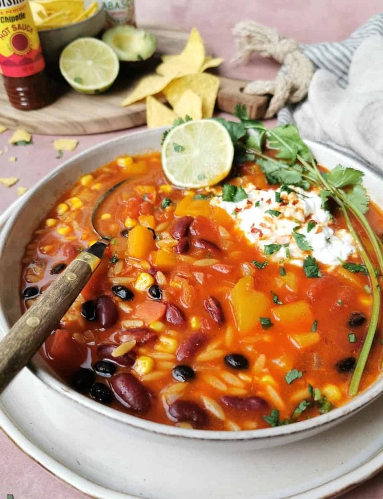 10x de lekkerste vegetarische recepten met peulvruchten