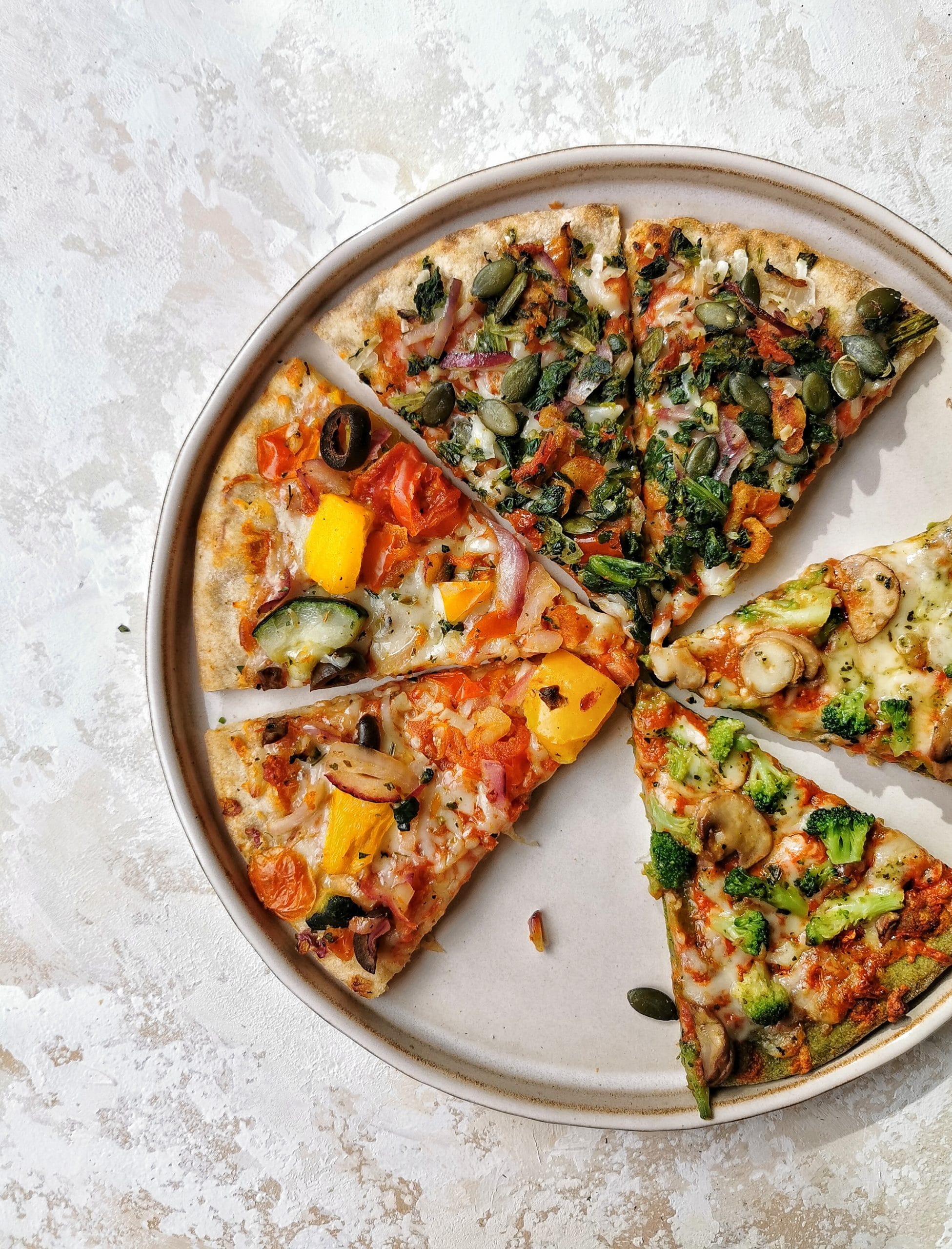 Vegetarische pizza's met groente
