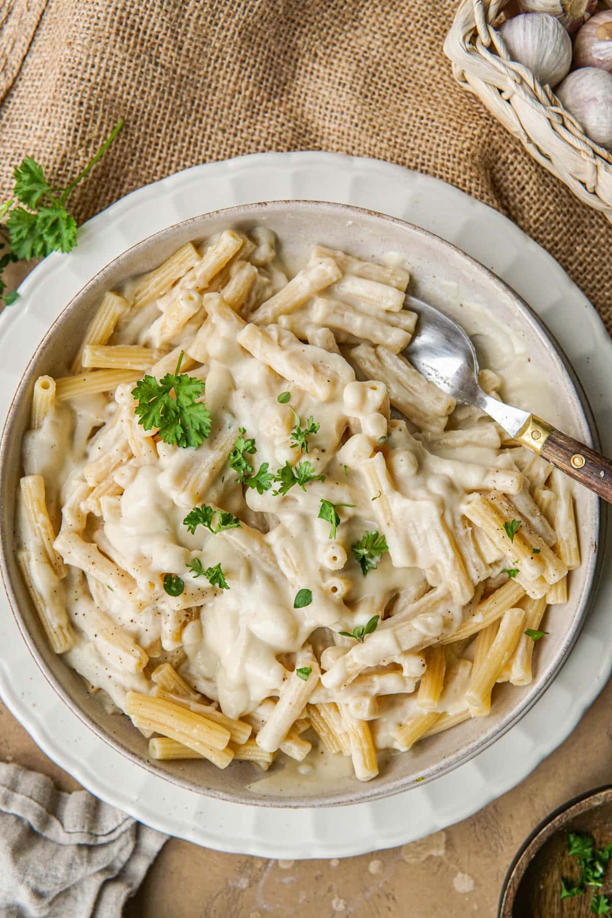 Recept voor vegan pasta alfredo met bloemkool