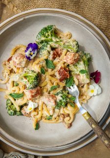 Recept voor vegan pasta met roomsaus van tofu