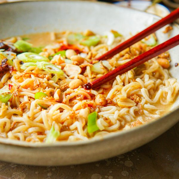 Ramen met miso mouillon